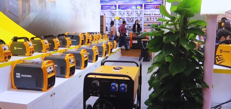 What Makes an Exhibition Unique