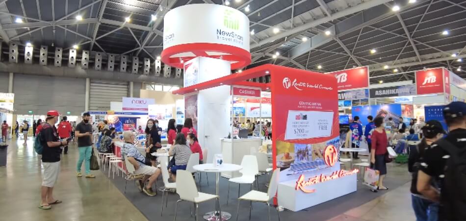 What Is the Best Lighting for a Trade Show Booth