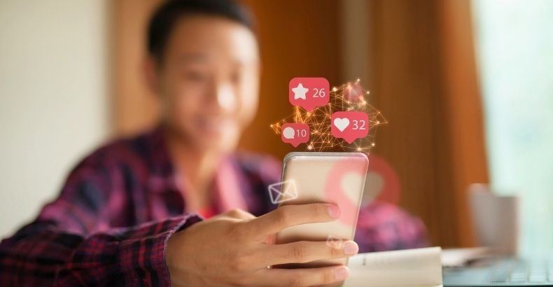 How Can You Use Social Media to Promote Your Trade Show Booth on a Budget